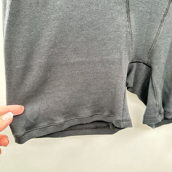 SKIMS NWT 4X Black soft loungewear casual soft comfort woman luxury boxer briefs - Picture 4 of 12